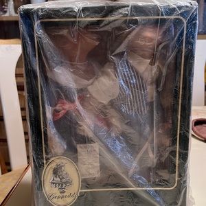 Kyle & Katie kissing doll